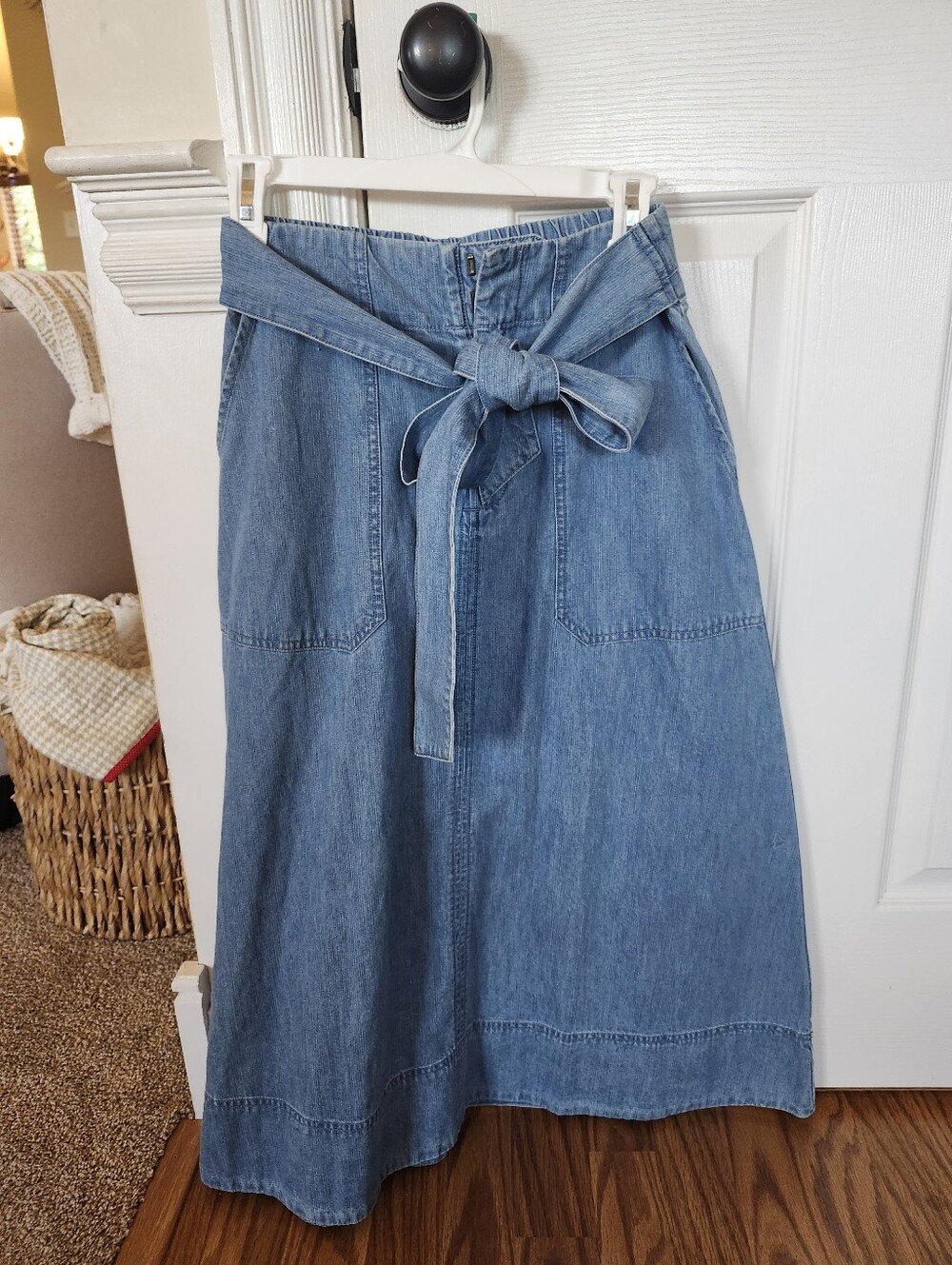 Universal Thread Size 2 Cotton Tie Front Denim Skirt